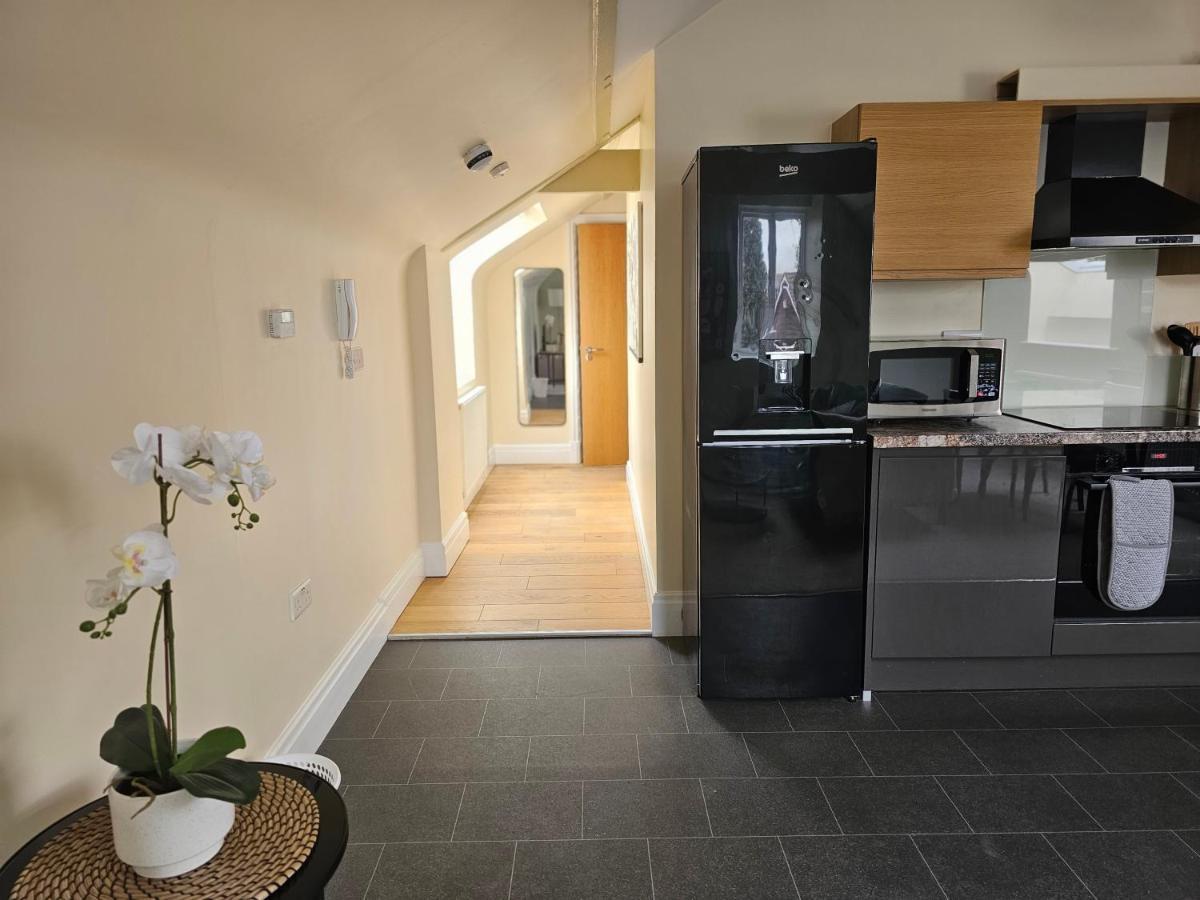 Апартаменти Charming 1-Bed Loft In Caerleon Ньюпорт Екстер'єр фото